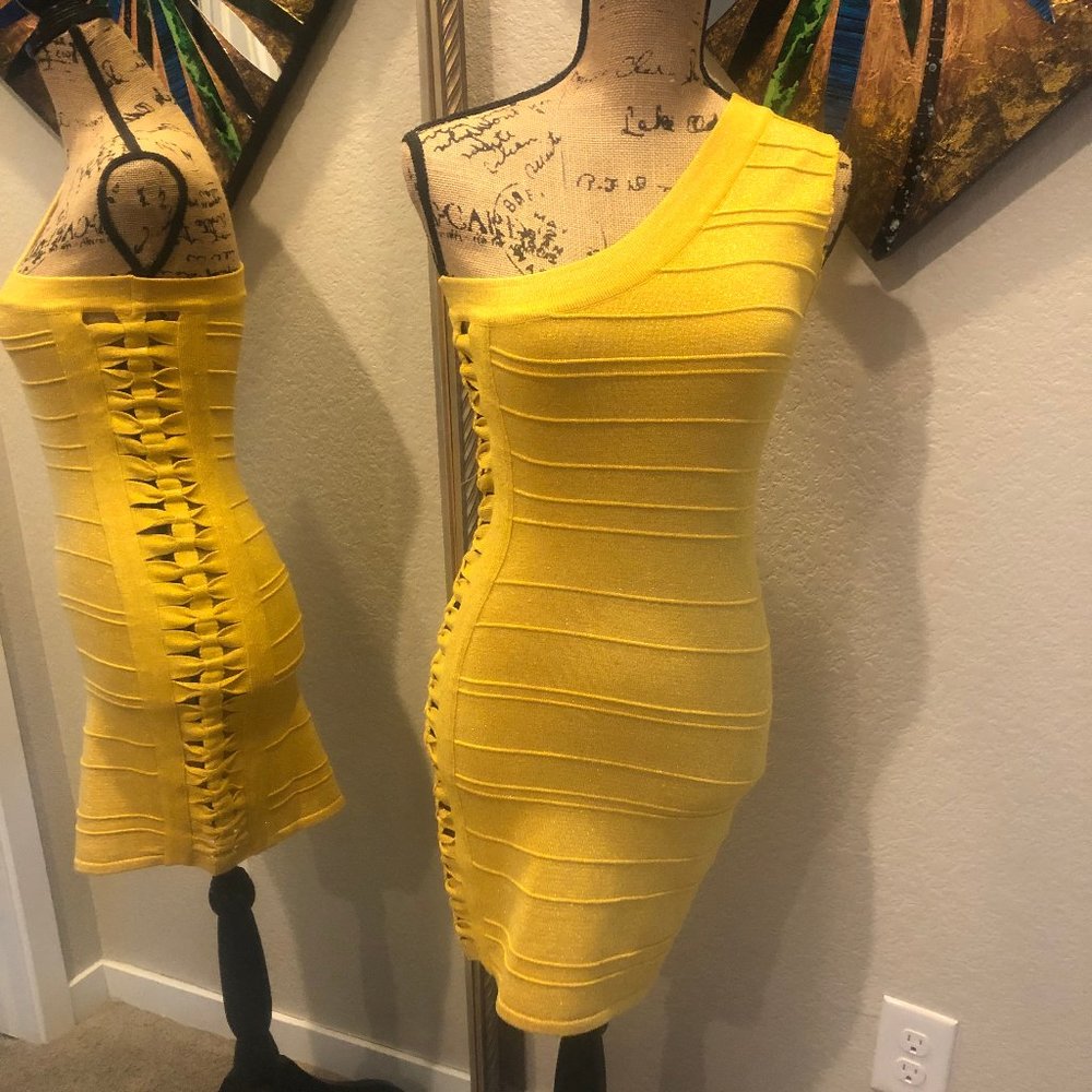 Yellow bandage club dress